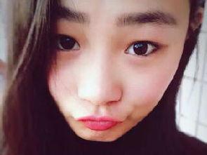 歌手萱萱照片,光影交织，音乐之声中的璀璨星辰